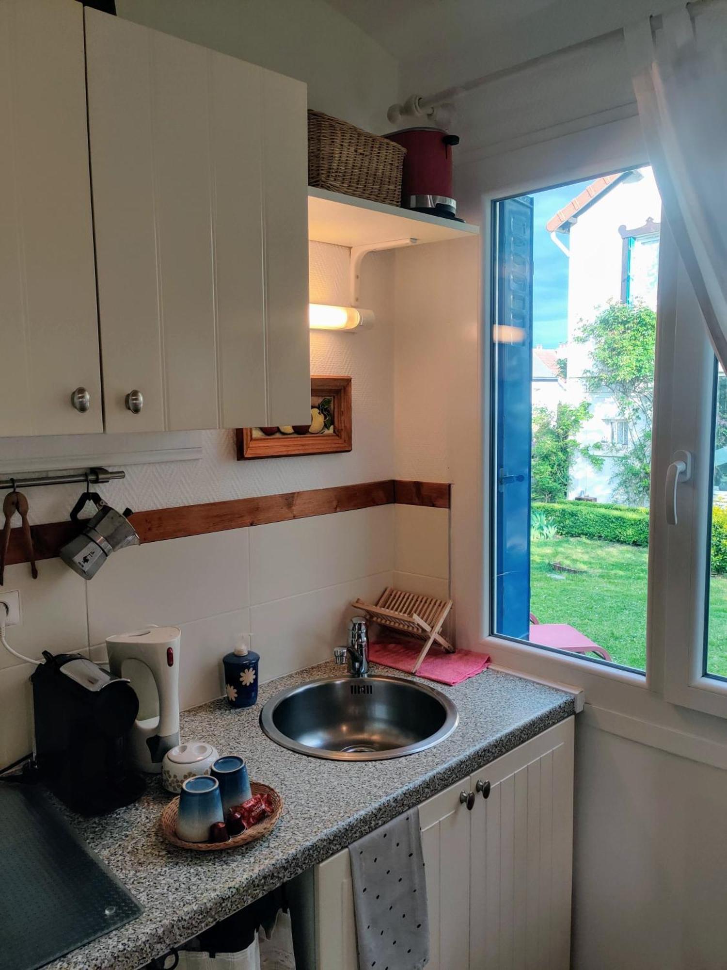 Le Cerisier Bed & Breakfast Mareil-Marly Exterior photo
